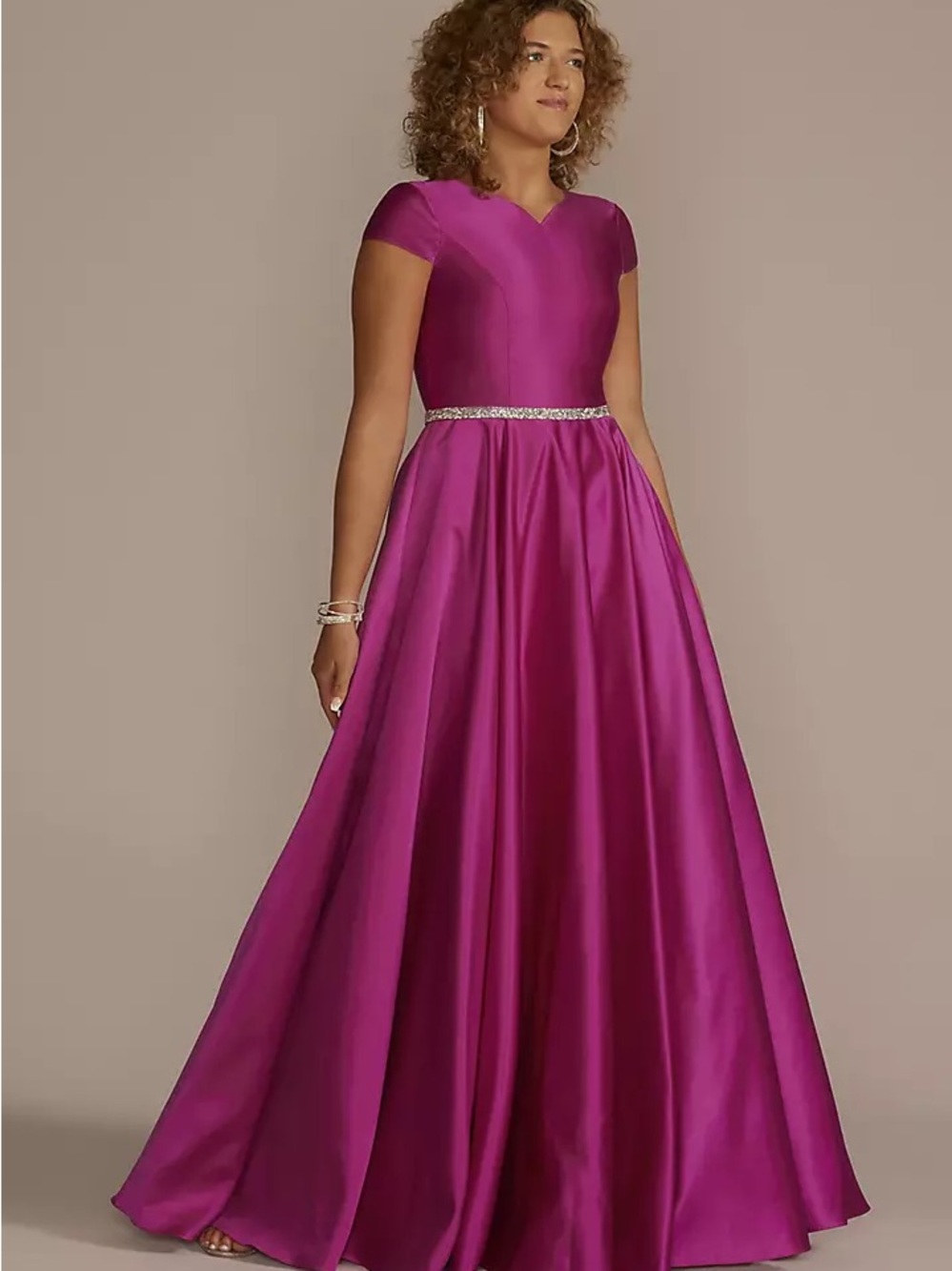 Elegant Fuchsia Satin Evening Gown